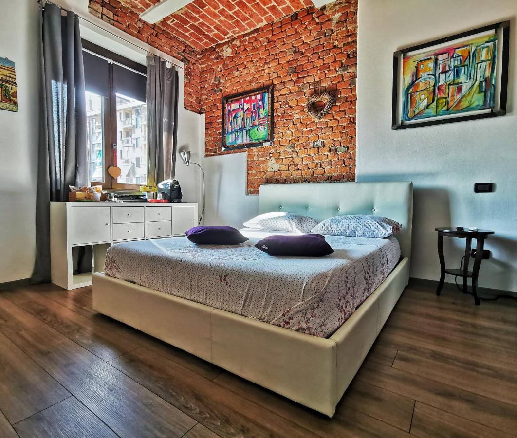 Regis B&B Camere Centro Storico Chivasso Exterior foto
